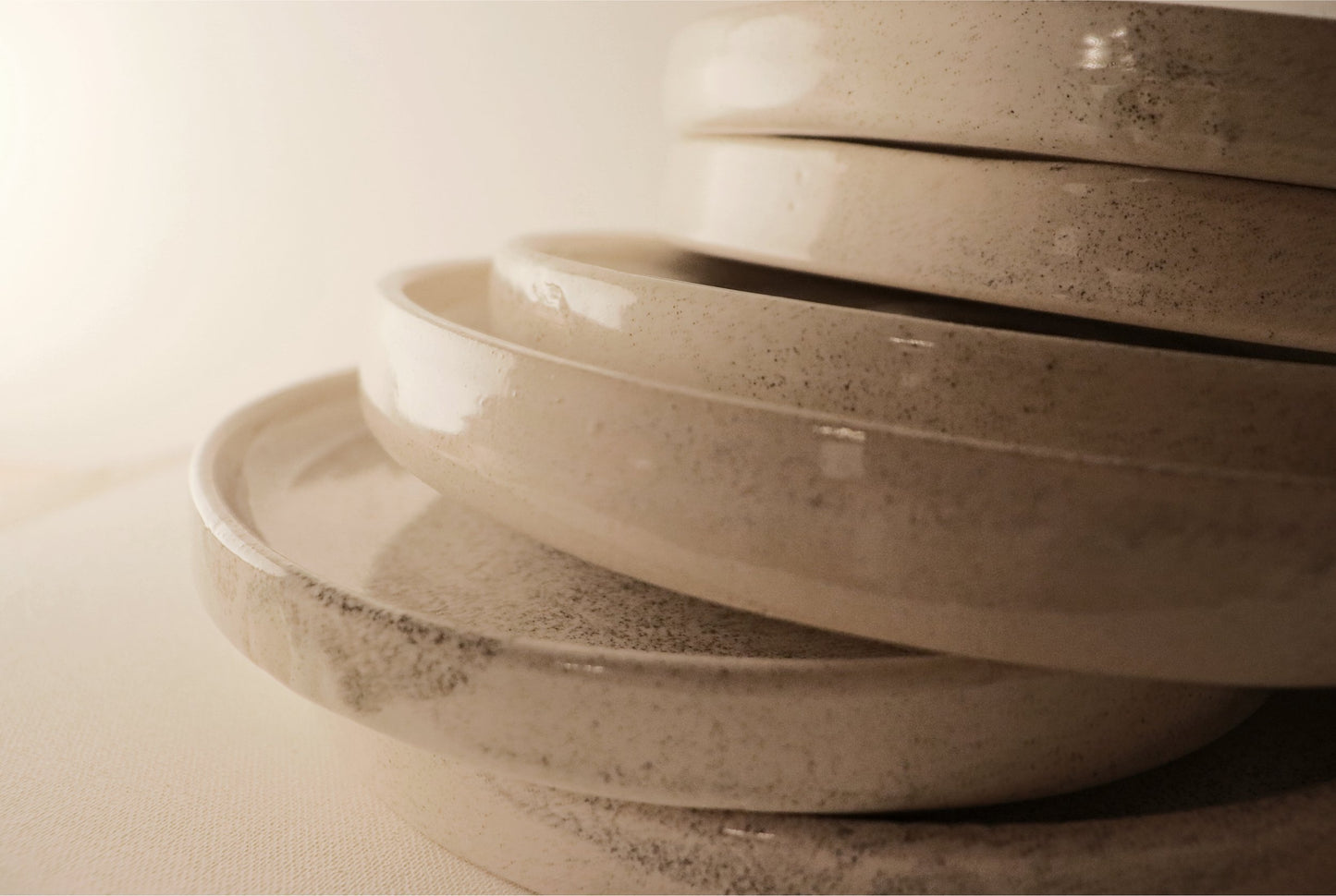 Nude Plates