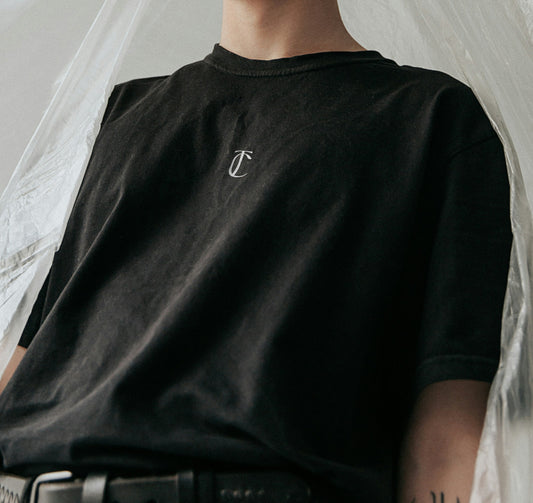Ag47: Black T-shirt